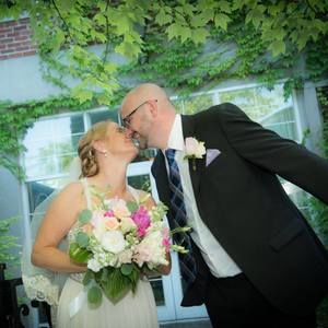 Meet your Posher, Serena